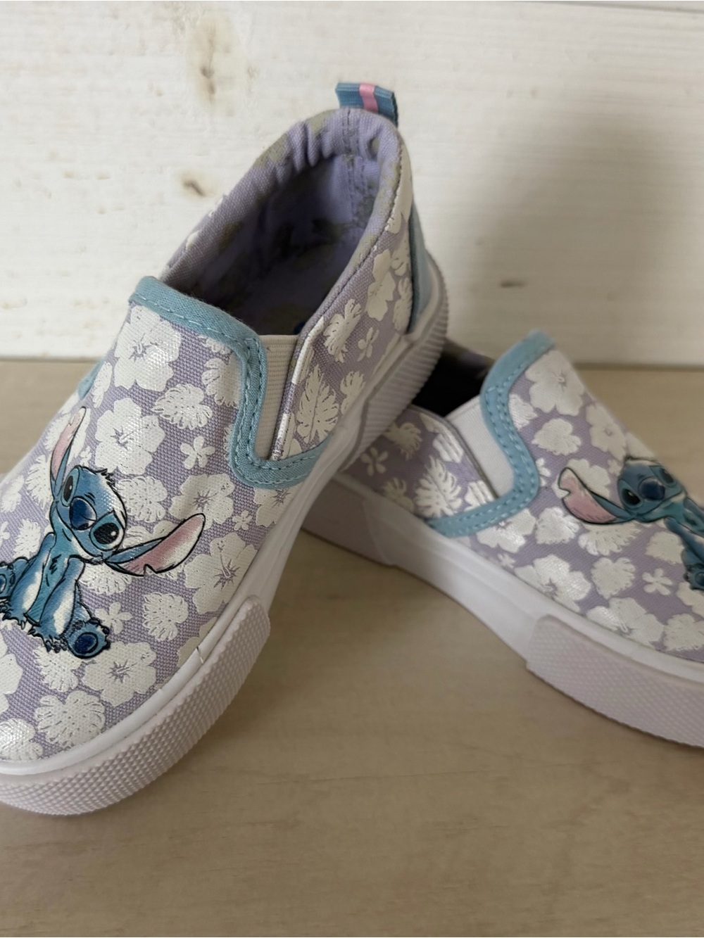 Disney Lilo & Stitch Floral Slip-On Shoes Light Blue Unisex Kids US 9 NEW